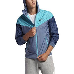 NWOT Nike Windrunner Hooded Track Jacket in Ocean Fog/Omega Blue